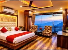 King Castle Mcleodganj-centrally heated and air cooled- Near MALL Road - Free Parking