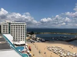 Studio-Golden sands sea view-Berlin Golden Beach