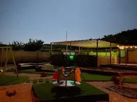 Sun Horizon Chalet
