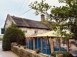 Riverbarn Fonthill Bishop