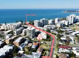 Pet-Friendly Home with Big Yard 300m to Dog Beach Walk to Restaurants