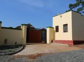 Kibale Forest Inn