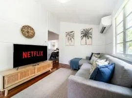 5BR Belgian Gardens Pool & Games Room