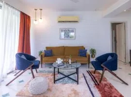 Modern 2BHK in Siolim with Pool & near hotspots by HIREAVILLA