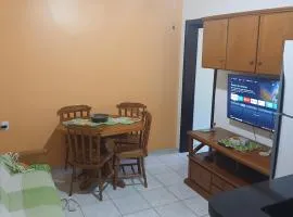 Apartamento a 1 quadra do mar