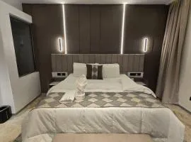 Vegas Astoria Hotel and Suites