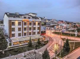 Teona Hotel