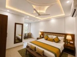 Sitara Premium Dhakad Gold, Near Lakshman Jhula, Tapovan