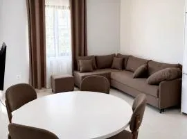 Nando Apartment 4