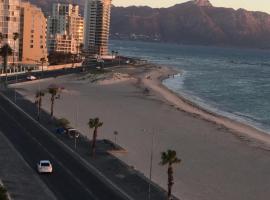 Pebble Moon Holiday Flat