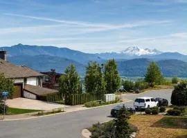 Eagle Mountain 2 Bedroom luxury Private Suite