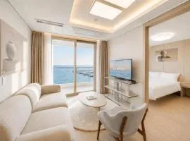 UH FLAT The SOKCHO