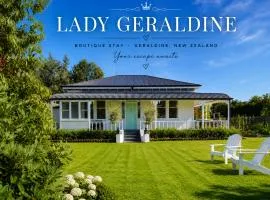 Lady Geraldine Boutique Adults Only plus Hot Tub