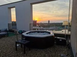 Belgrade Waterfront PENTHOUSE with Private Jacuzzi