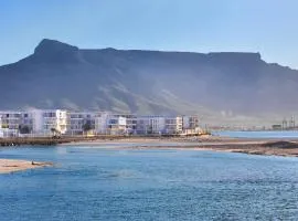 Lagoon Beach Hotel & Spa