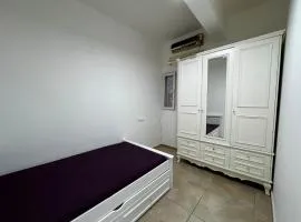 Charming Renovated 2BR Apt with Private Garden & Prime Location