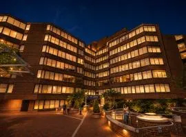 Global Luxury Suites at Georgetown