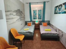 Perfect Room Near Airport 3