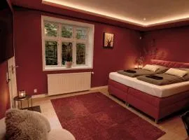 4S - Red Autumn Suite
