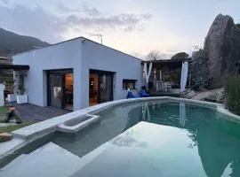 Villa de lujo con piscina, barbacoa, estufa, 3 habitaciones