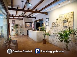 Hotel Tharsis, hotel a Cazorla