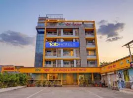 FabHotel Raj