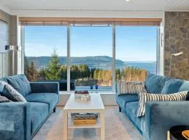 Tones Cabin · Mjøsa-utsikt · Badstu · 5 soverom · 30 min OSL