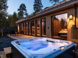 Lille Tyven · Privat jacuzzi · Dyrevennlig· 30 min OSL