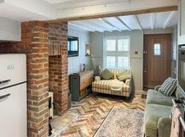 The Snug Cottage