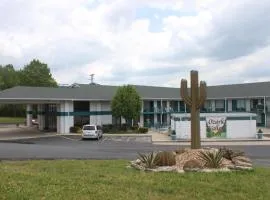 Ozark Valley Inn