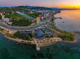 Santana Resort Otel, отель в Трабзоне