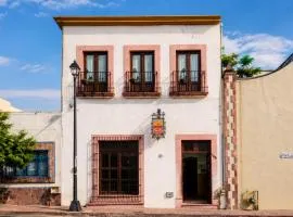 Cinco de Mayo Hotel