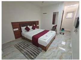 Hotel Udupi Palace