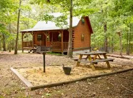 Cabin in the Woods | Trails, Fire Pit, BBQ