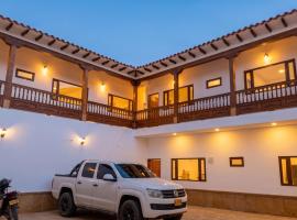 Hotel Balcones de los Olivos โรงแรมในบียาเดเลย์บา