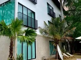 Hotel Nanon Sathorn