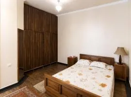 KhostHouse