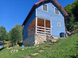 Independent Chalet