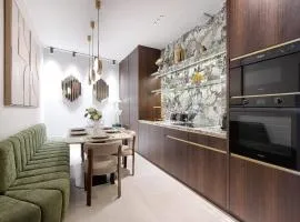 Luxury apartments near the Eiffel Tower