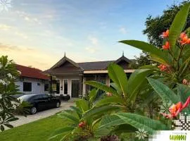 Homestay Ummi Bukit Payong - Rumah Ateh