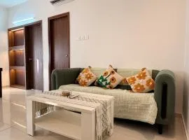Adrelis StayNest 2BR Apt Amoret Homes