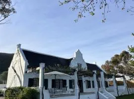 GROOT WITZENBERG - THE DUTCH COTTAGE - a private, peaceful retreat nestled on the slopes of the Witzenberg