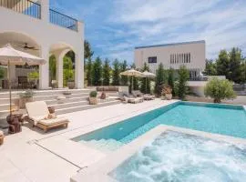 Modern Villa with Private Pool