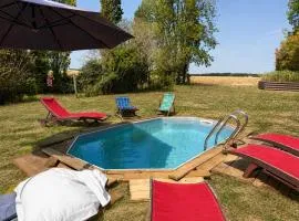 Gîte avec piscine et parking - 10 pers. - FR-1-381-676