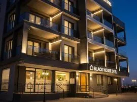 Black House Otel