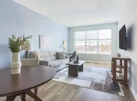 Landing Chic 2BD Pool Tennis Court
