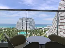Panacea Beachfront Apartment - The Arena Cam Ranh