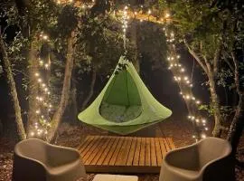 Lovnid insolite Lit intime pour duo romantique