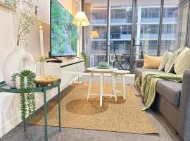 Upper West Side Spencer Heights 2BR 1Car