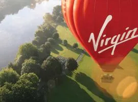 Cozy Stays near Henley-on-Thames